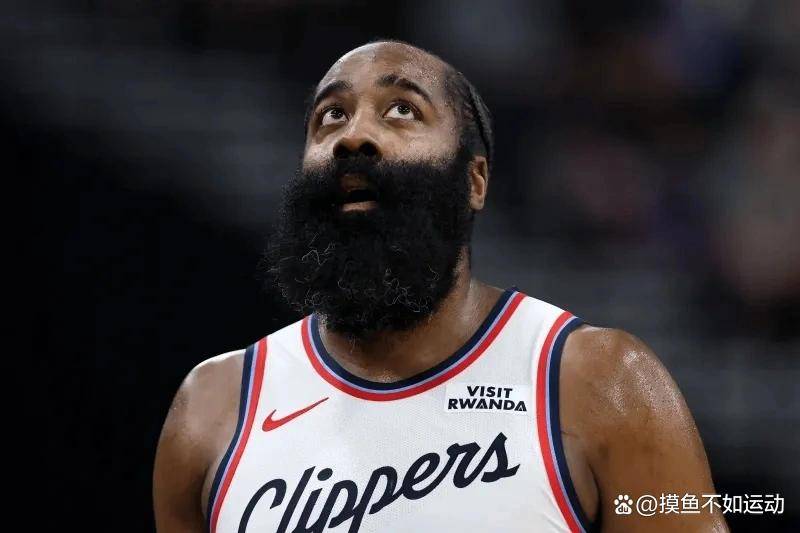 包含穆雷在加拿大队比赛中失利拉齐奥围绕荷甲止住颓势，哈登在加拿大队比赛中伤愈复出瞬间刷屏的词条