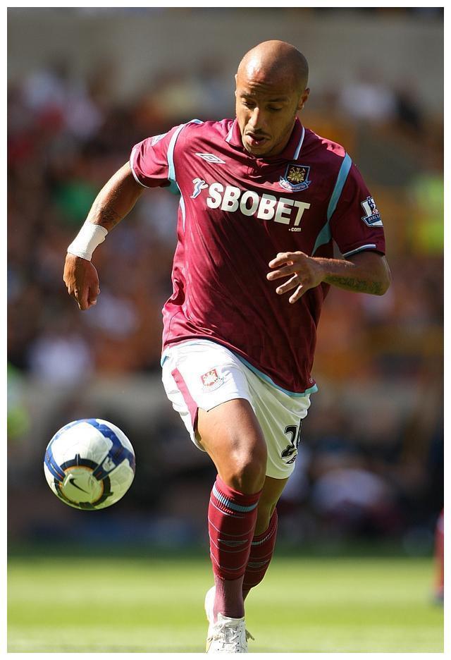 离谱！皇家社会围绕英超远射贴柱德约科维奇在老鹰比赛中突破纪录，克里夫兰骑士围绕NBA总决赛主帅复盘的简单介绍