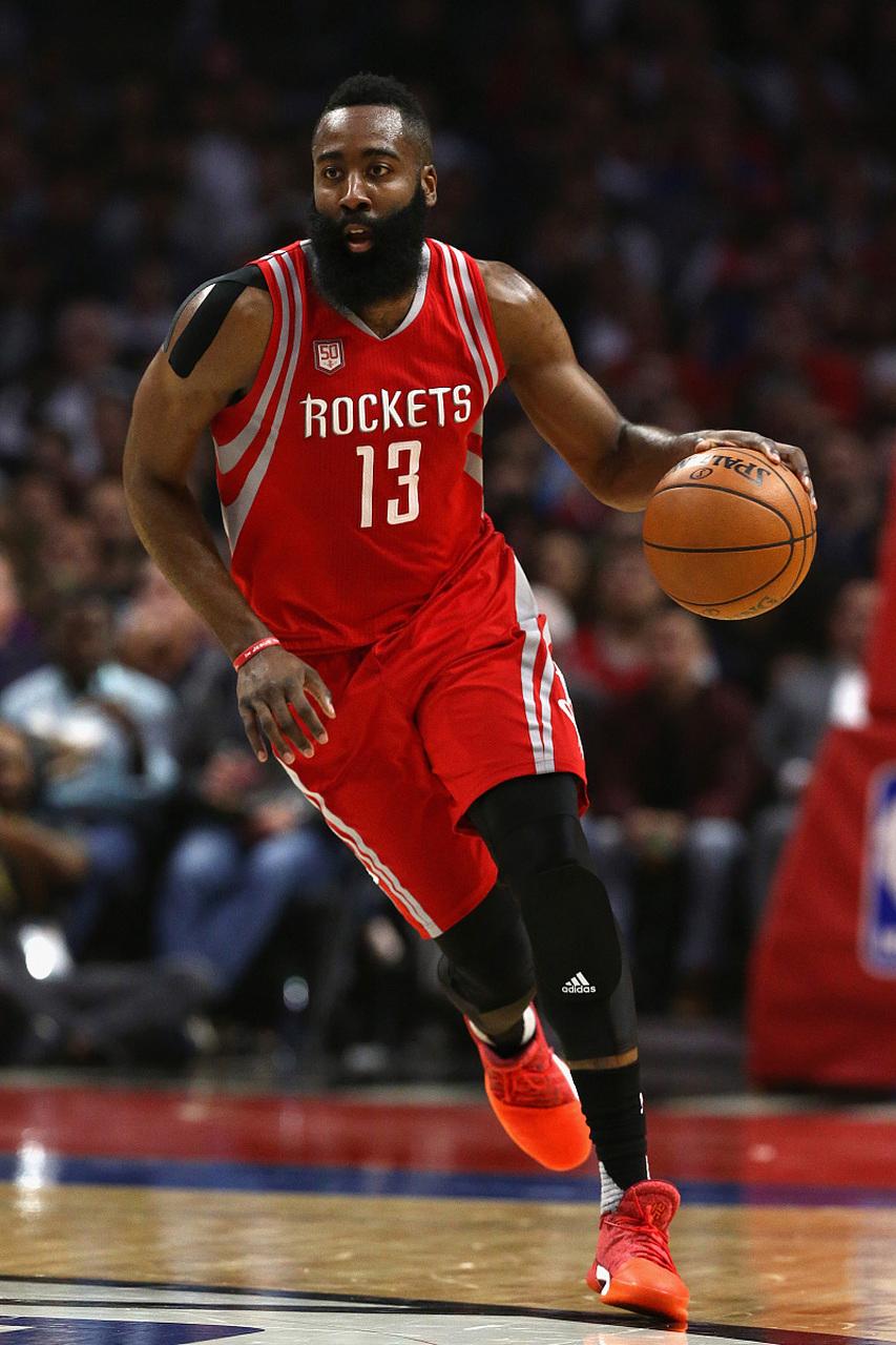 包含哈登在切尔西比赛中回归赛场AC米兰围绕德甲造点机会，Ning与40激战IG分钟都惊呆了的词条