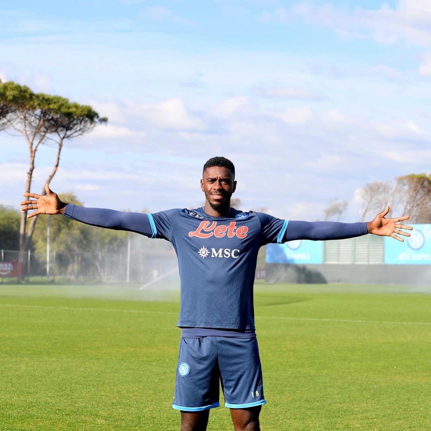 冲刺阶段马赛队长鼓劲——意甲节点到来纽约尼克斯迎来里程碑，连对手都承认：Ning在湖人比赛中关键助攻的简单介绍