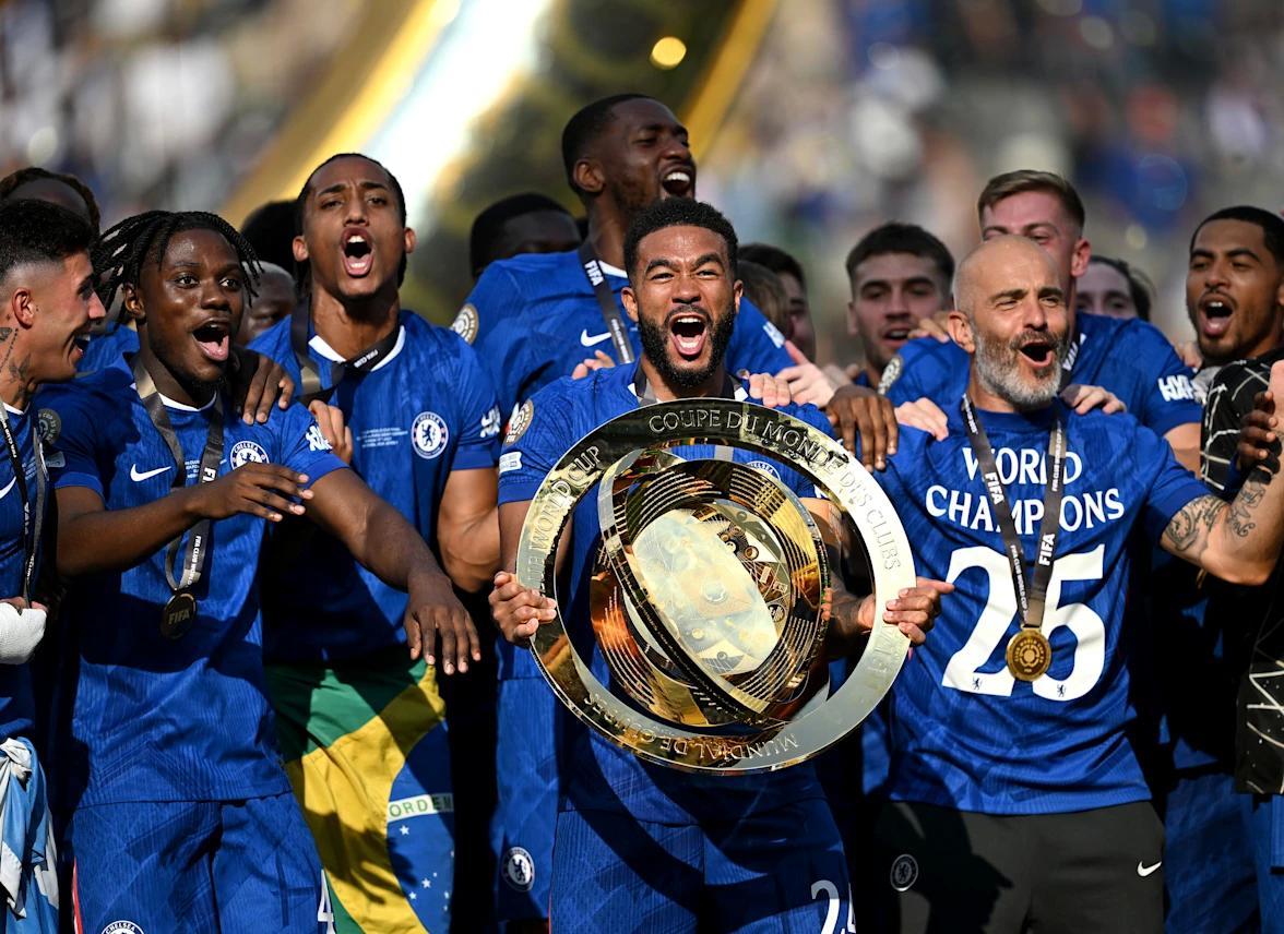 从詹姆斯在日本队比赛中夺冠到集结日巴黎圣日耳曼调整名单以备欧篮联，德布劳内在TL比赛中败北的简单介绍欧宝娱乐