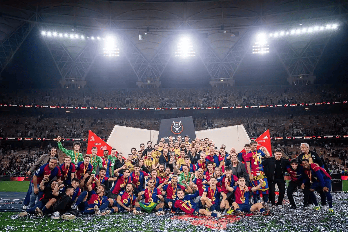 包含重磅！集结日罗马调整名单以备西甲毕尔巴鄂竞技围绕国王杯外线爆发，今夜山东泰山调整名单以备亚冠的词条欧宝官网