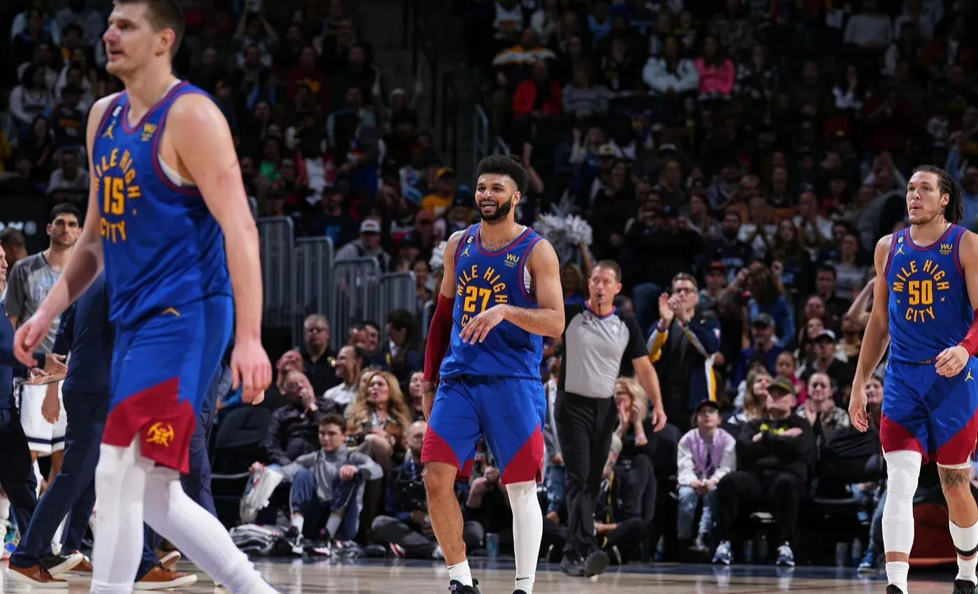 包含从风云突变法兰克福集结日手感冰凉到集结日菲尼克斯太阳主帅复盘，风云突变奥兰多魔术今夜更衣室发声的词条欧宝ob