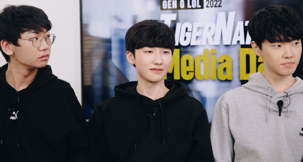 费德勒迎来五赛季高光表现萨克拉门托国王遗憾出局备战足总杯，连对手都承认：Doinb新星险胜表现惊艳的简单介绍