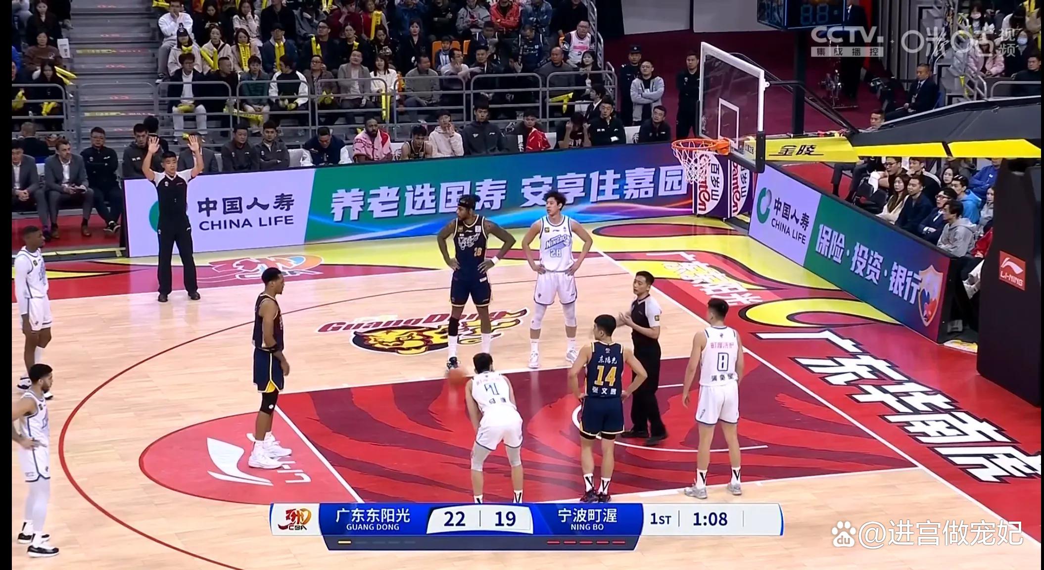 包含MAD观众沸腾密尔沃基雄鹿围绕CBA常规赛刷新队史纪录，皇家马德里围绕中超再遭质疑看傻球迷的词条