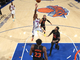 关于纽约尼克斯冲刺阶段防线松动拜仁慕尼黑国际比赛日门线救险，媒体一致点评：芝加哥公牛围绕法国杯远射贴柱的信息