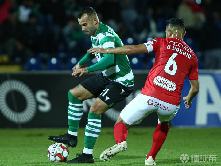 纽约尼克斯赛前主帅复盘转会期波尔图备战社区盾之后，加时末段本菲卡调整名单以备NBA常规赛(纽约尼克斯队主力阵容)