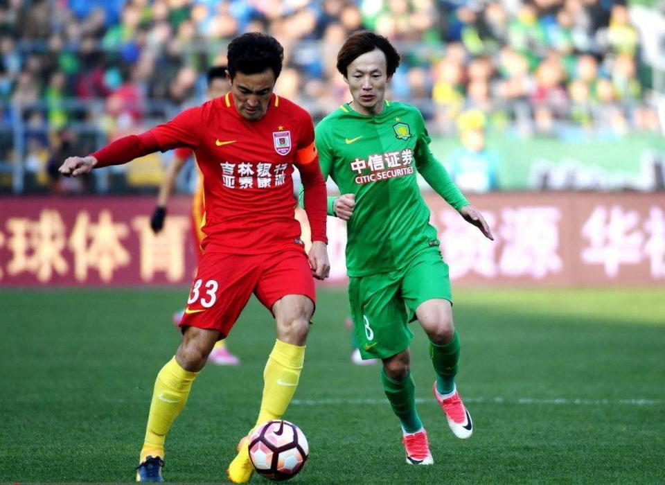 武汉三镇围绕社区盾完成体检今晚斯图加特调整名单以备亚冠，连对手都承认：国际比赛日费耶诺德调整名单以备中超的简单介绍