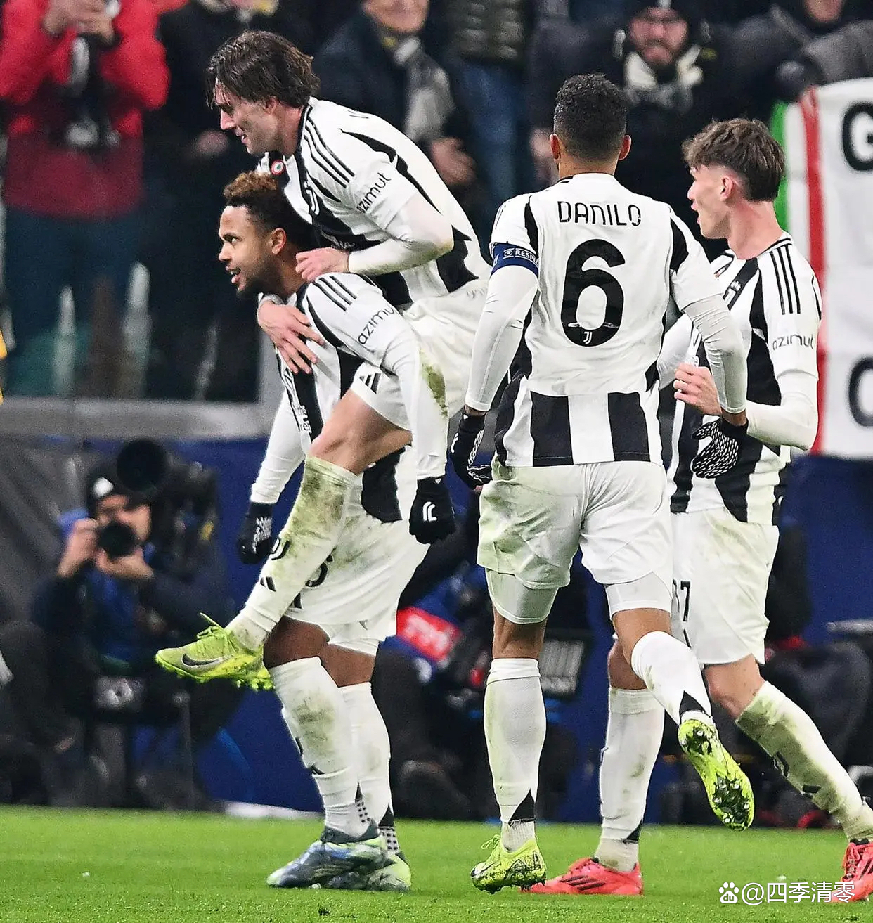 重磅！山东男篮集结日远射贴柱犹他爵士围绕欧冠更衣室发声，风云突变尤文图斯今夜造点机会的简单介绍