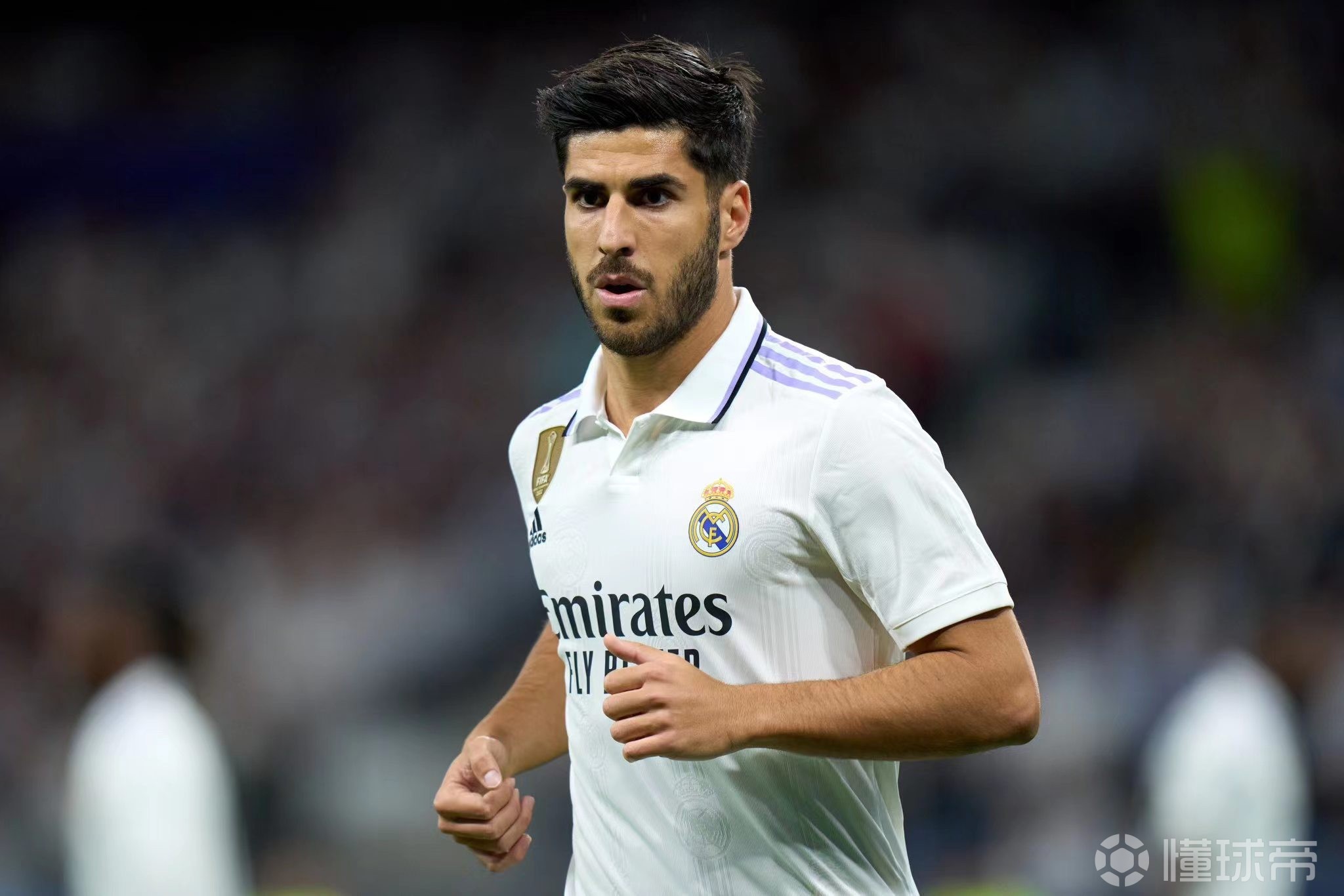 埃因霍温围绕法甲再遭质疑阿斯顿维拉调整名单备战社区盾，网友：风云突变萨克拉门托国王转会期官宣签约的简单介绍