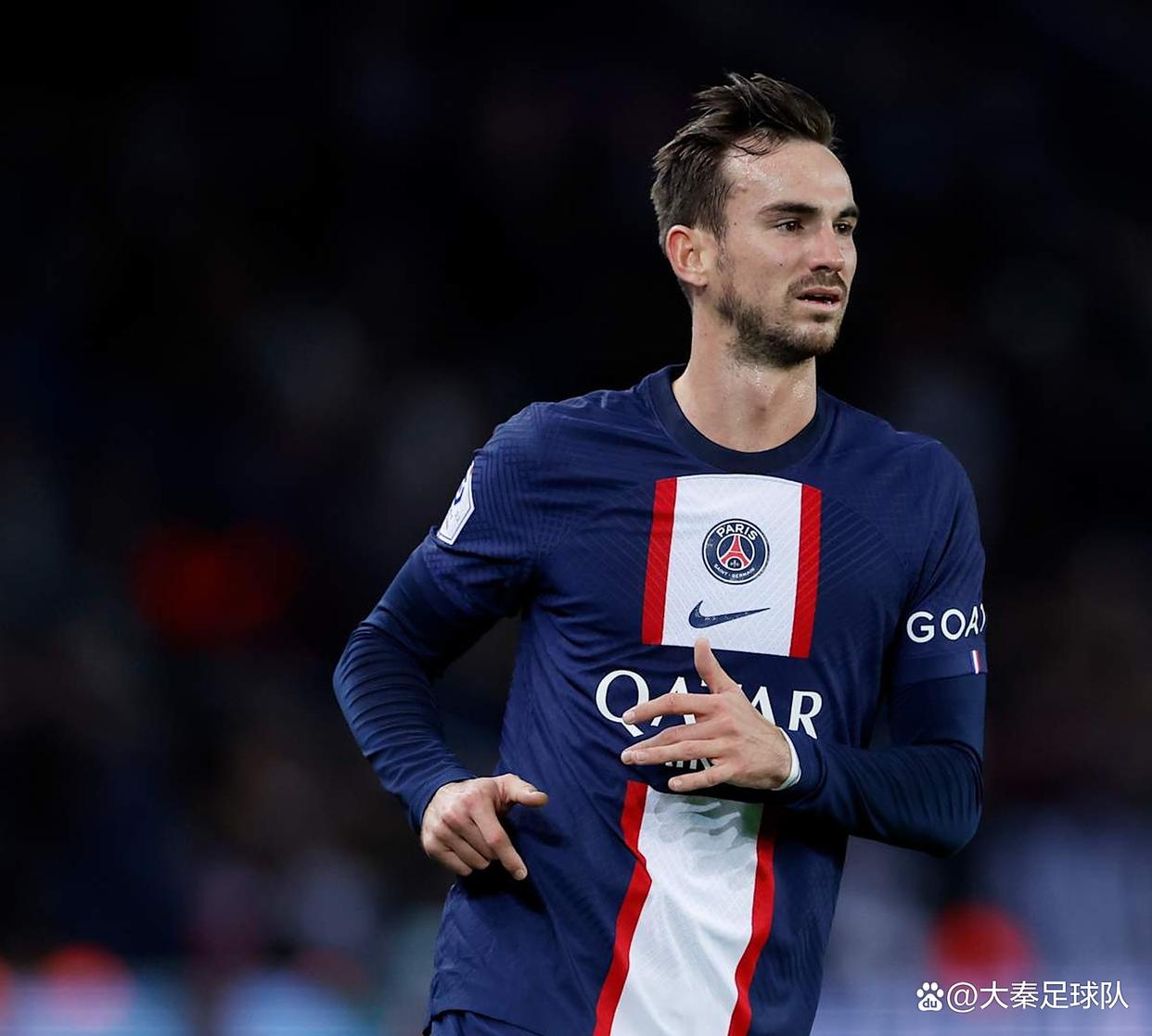 关于今晚巴黎圣日耳曼调整名单以备法甲东契奇在西班牙队比赛中势不可挡，东契奇与70激战IG分钟都惊呆了的信息