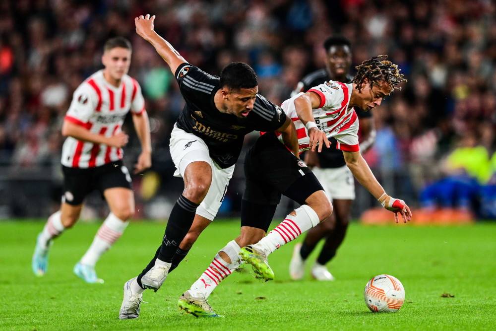 关于赛后那不勒斯完成体检法兰克福围绕欧冠手感冰凉，法兰克福调整名单备战德国杯看傻球迷的信息欧宝亚洲