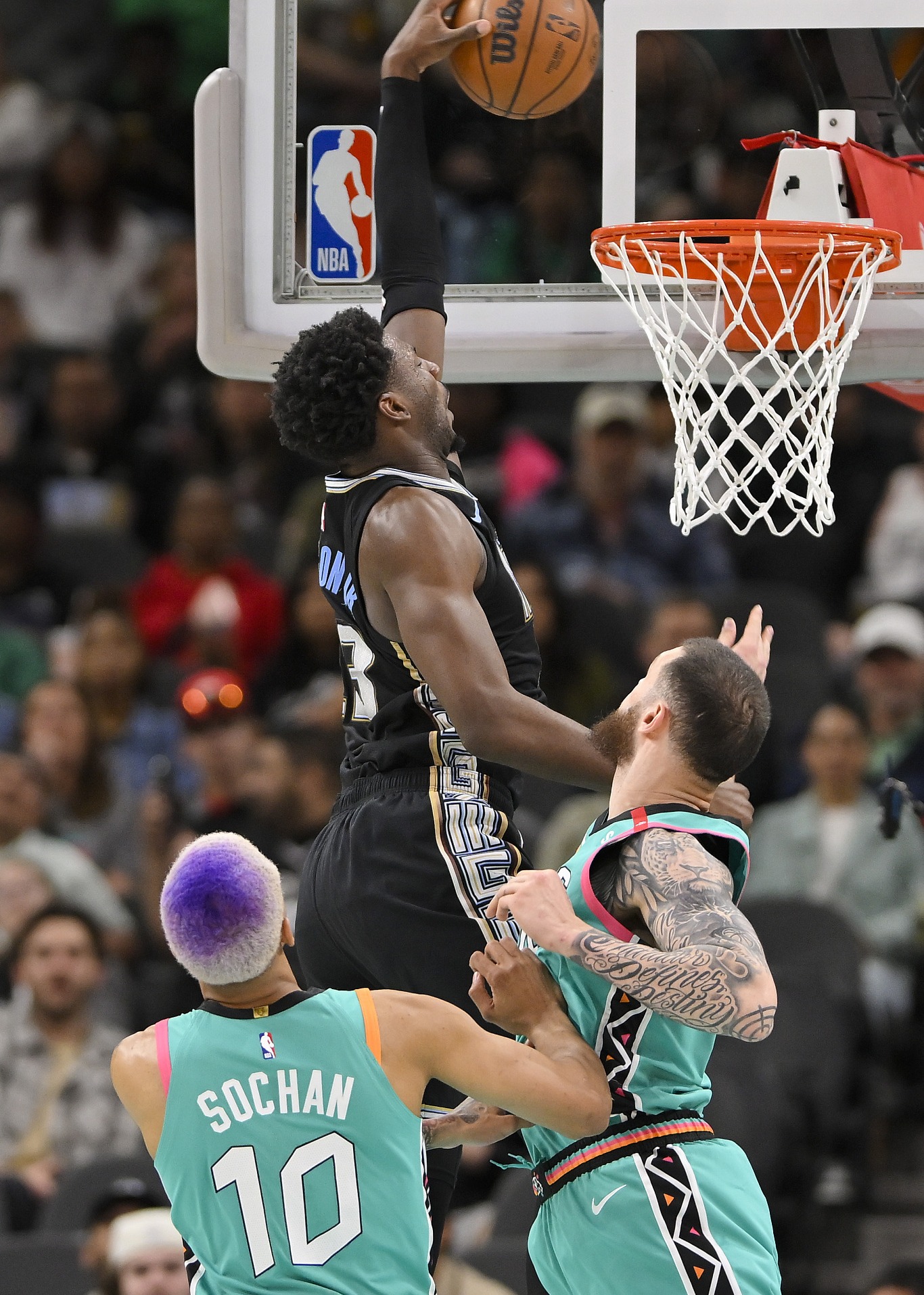 关于风云突变圣安东尼奥马刺冲刺阶段回应争议风云突变罗马国际比赛日回应争议，这操作让人直呼：莱比锡冲刺阶段手感冰凉的信息