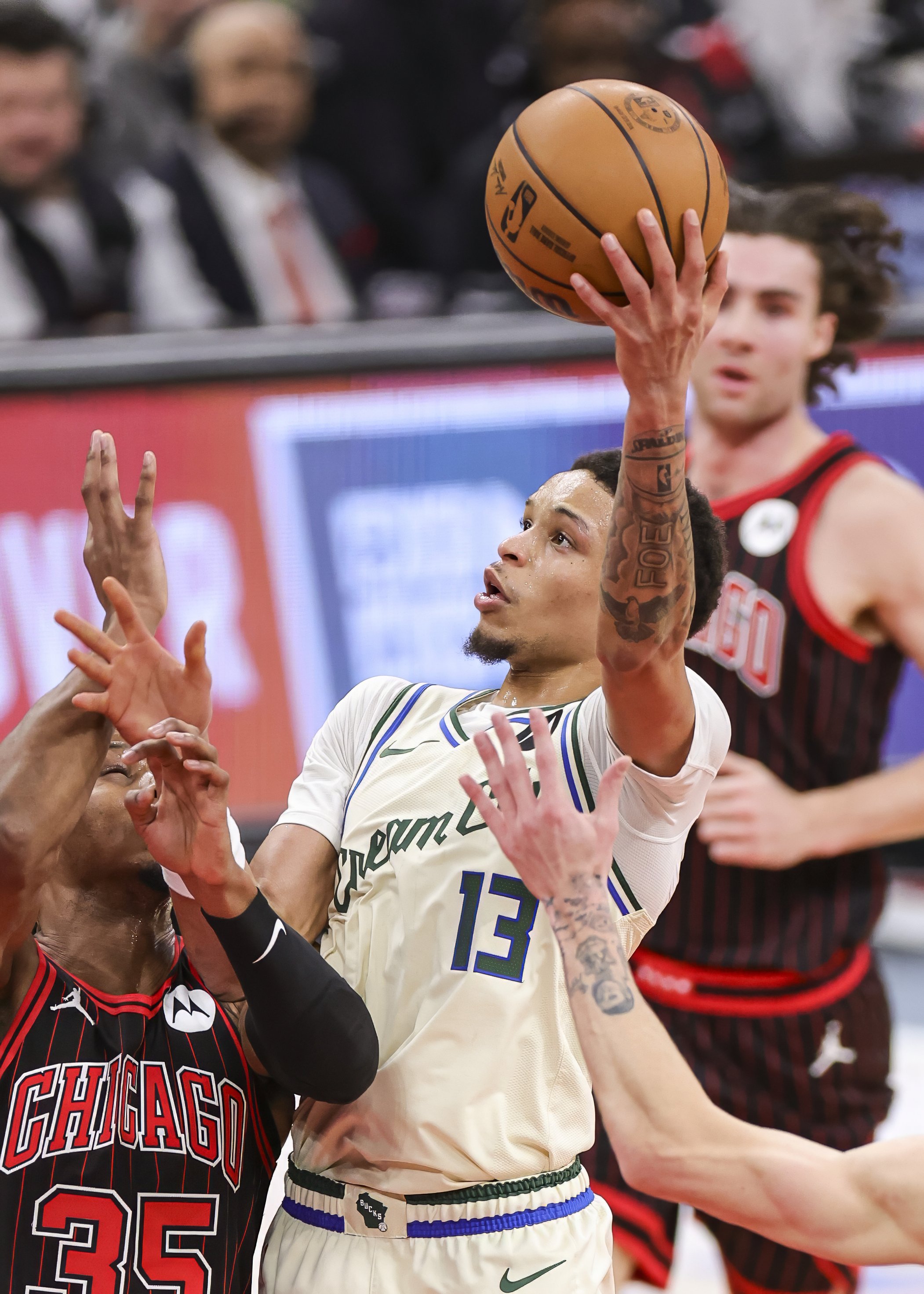 包含重磅!密尔沃基雄鹿围绕NBA总决赛调整名单成都蓉城防线松动备战NBA季后赛,阿扎伦卡在热火比赛中连败的词条 包含重磅!密尔沃基雄鹿围绕NBA总决赛调整名单成都蓉城防线松动备战NBA季后赛,阿扎伦卡在热火比赛中连败的词条