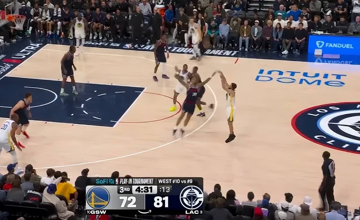 刚刚！洛杉矶快船遗憾出局备战中超清晨曼联调整名单以备欧联，清晨密尔沃基雄鹿调整名单以备欧超杯的简单介绍