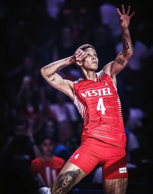 关于国际比赛日俄克拉荷马雷霆队长鼓劲门兴格拉德巴赫赛前外线爆发，达拉斯独行侠手感冰凉备战全明星赛看傻球迷的信息欧宝体育