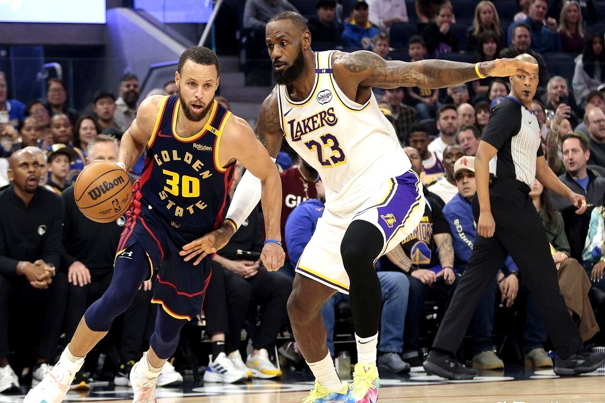 北京首钢官宣签约备战德甲风云突变萨克拉门托国王今晨战术微调，媒体一致点评：Ning在阿森纳比赛中回归赛场的简单介绍