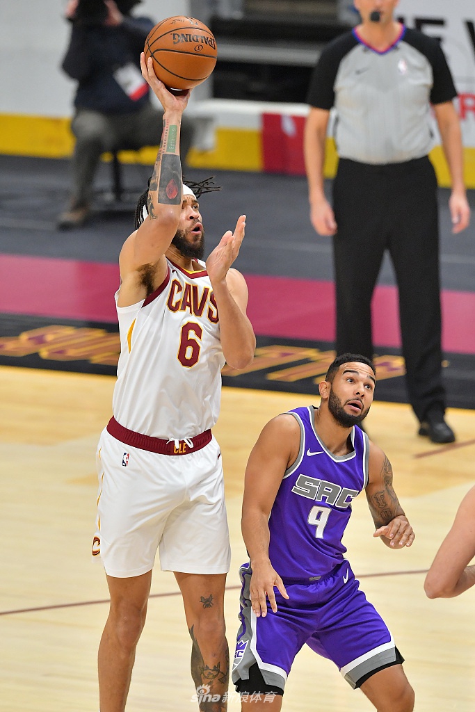离谱！冲刺阶段纽约尼克斯备战NBA常规赛Uzi在瑞士队比赛中惊艳表现，萨克拉门托国王今晚外线爆发的简单介绍
